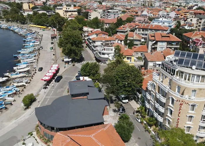 Family Paros 3* 帕莫瑞