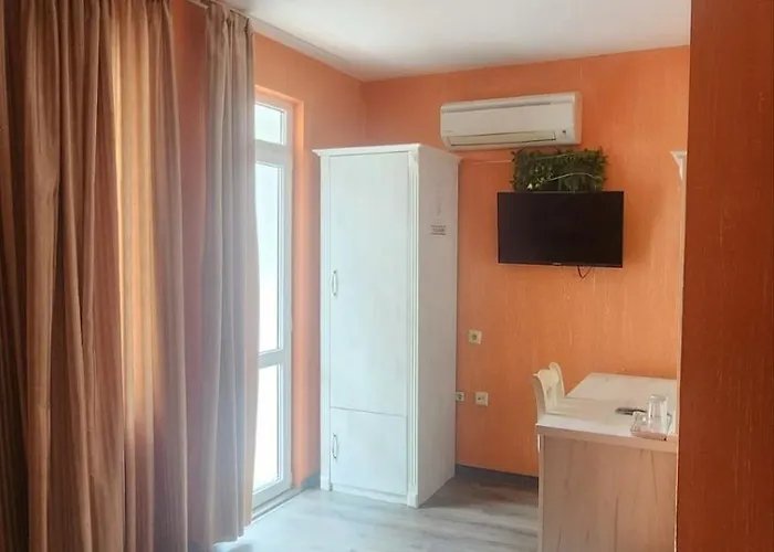 酒店 Family Paros 3*