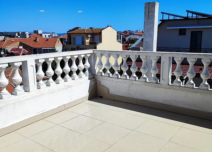 酒店 Family Paros 3*